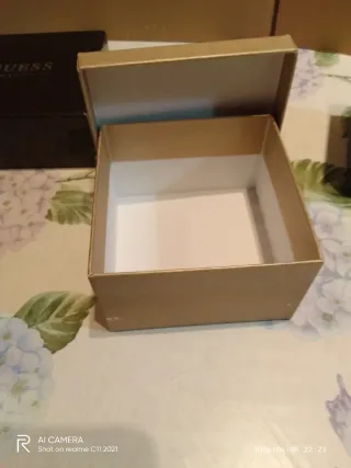 3 cajas vacíos de relojes y pulseras ( vacías)