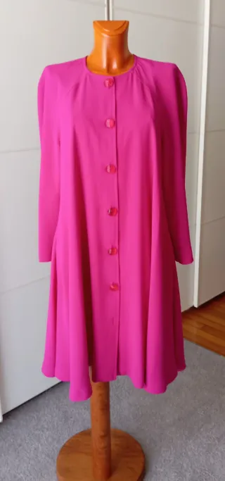 Vestido vintage fucsia.