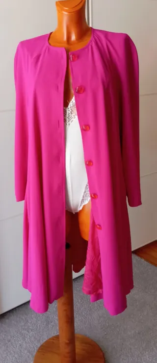 Vestido vintage fucsia.
