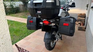 Maletas Laterales y Top Case givi BMW R1200GS.
