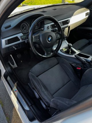 BMW Serie 3 2011 330d