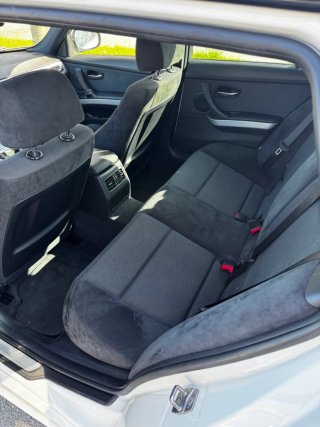 BMW Serie 3 2011 330d