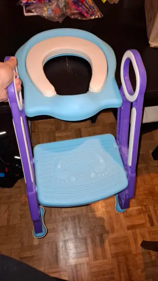 Asiento Entrenador Baño Escalera Azul/Morado