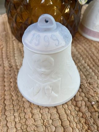 Campanas de porcelana LLADRÓ (quedan 6)