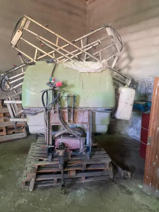 Cuba herbicida se vende todo por separado