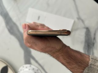 iPhone Xs 64GB Oro