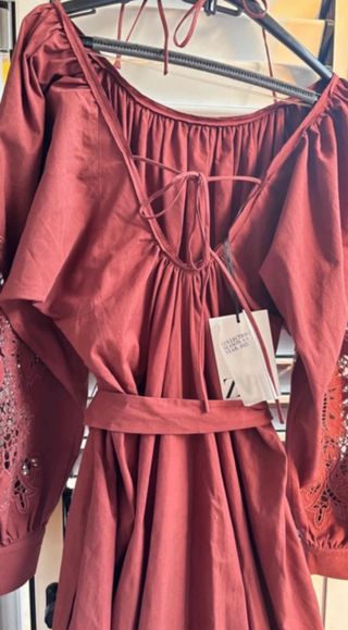 Vestido Zara Rojo Bordado