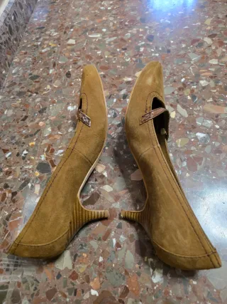 Sandalias de cuña y de tacón