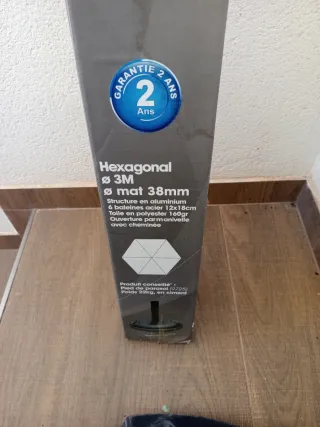 Parasol Ozaldide con base rellenable