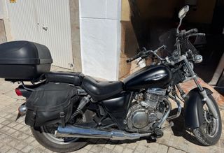 Suzuki Marauder 250 Negra
