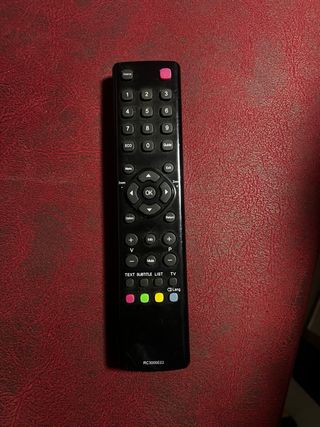 Televisión Thomson Color Negro