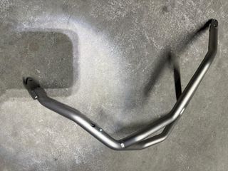 defensa superior derecha Triumph Tiger 900 GT Pro