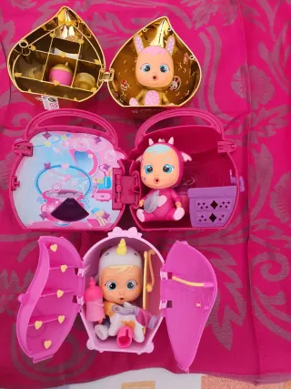 Lote 4 Muñecas Lloronas Cry Babies + 3 mini babies