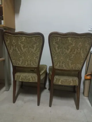 Pareja de sillas muy antiguas vintage