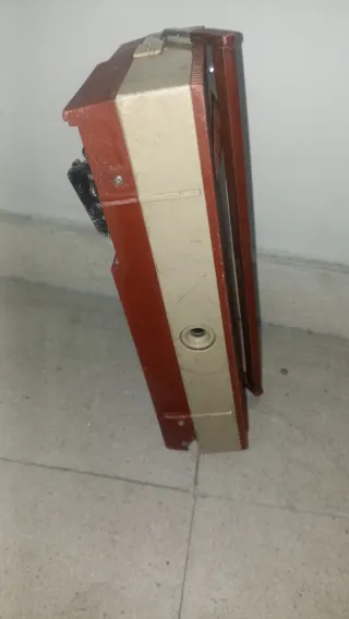 Radio Lavis transistor