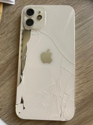 iPhone 12 para piezas o reparar trasera