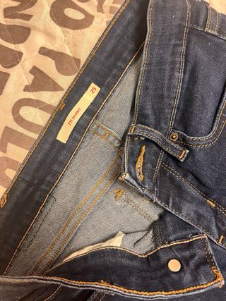 Levi's Tiro Bajo Talla 25