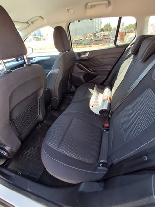Ford Focus Turnier Cool & Connect/1.Hand/ Navi/PDC