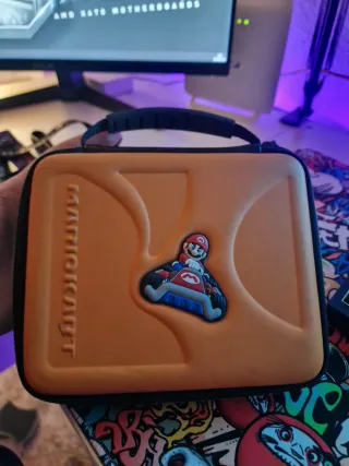 Nintendo DSi XL Amarilla