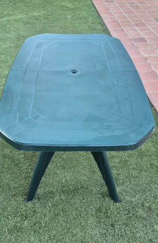 Mesa de exterior extensible.