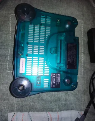 Nintendo 64 Turquesa + 2 Mandos