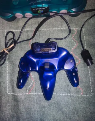 Nintendo 64 Turquesa + 2 Mandos