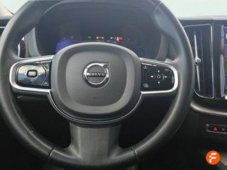 Volvo XC60 2.0 B4 D AWD Plus Dark Auto
