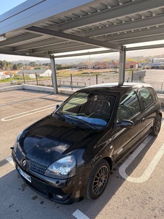 Renault Clio sport 2003