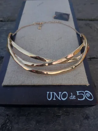 Collar Uno de 50