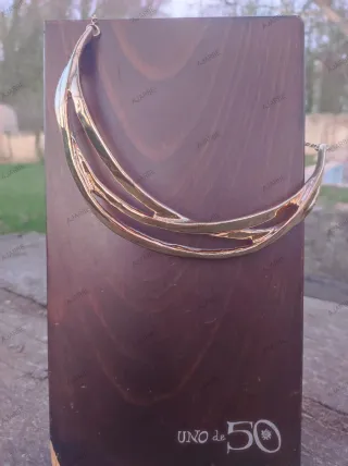 Collar Uno de 50