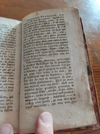 Libro antiguo francés 1762