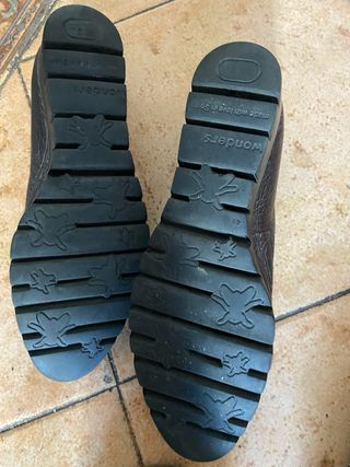 Zapatos Wonders grises/plateados