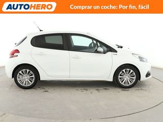 Peugeot 208 1.2 PureTech Signature