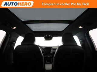 Volvo XC40 2.0 T5 R-Design AWD