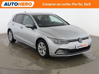 Volkswagen Golf 1.0 eTSI Life