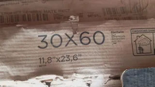 Azulejos piso blanco mate variedad,euros por caja,