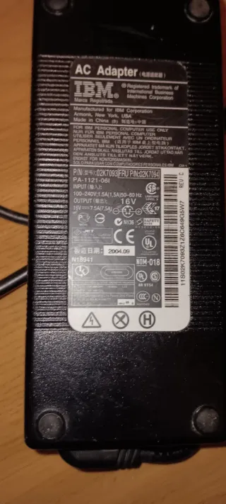 Adaptador Corriente IBM PA-1121-061 16V