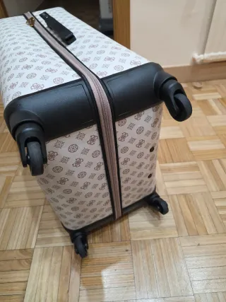 Maleta Guess Grande Nueva