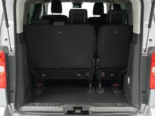 Peugeot Traveller 2.0 BlueHDI 180CV Standar EAT 8 Plazas