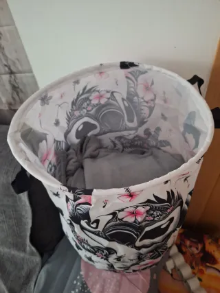 Cesta Ropa Disney Stitch Flores Hawaianas