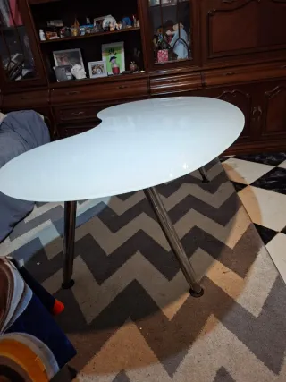 Mesa de comedor de cristal moderna