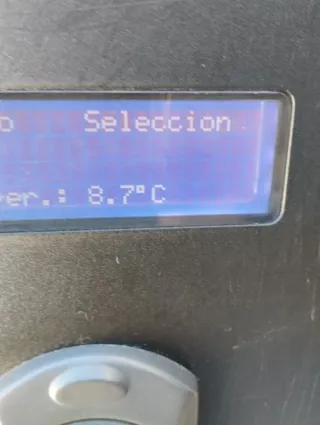 Máquina Snacks Necta Rondo