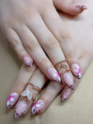 🇨🇴Manicurista a domicilio Aranjuez Madrid🇪🇦