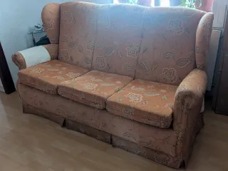 Sofá de 3 plazas con reposacabezas