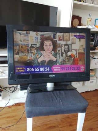 Televisión Philips Negra