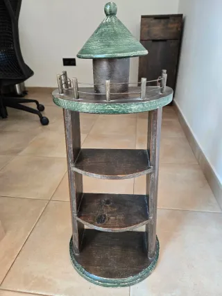 Estantería Faro Madera,antigua. 53cm de alto