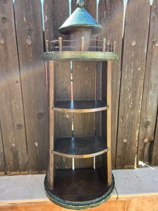 Estantería Faro Madera,antigua. 53cm de alto