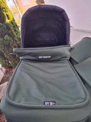 Carro Gemelar BabyMonsters Easy Twin,1 capazo,saco