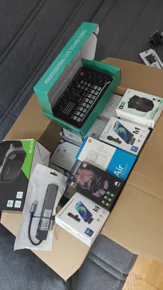 Lote tecnología + Smartwatch tipo Apple Watch Ultr
