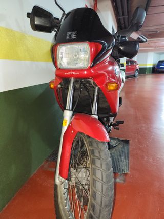 BMW F650 Roja 1996 - 38.000 km